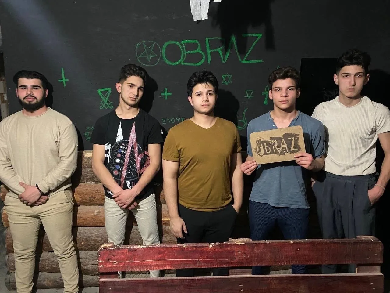 Сбор обратной связи после квеста — команда OBRAZwill общается с гостями