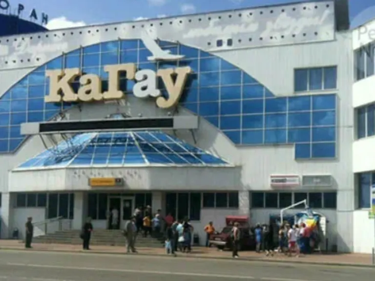 Фасад здания квестов OBRAZwill на Гагарина 28