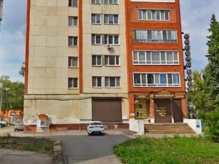Фасад здания квестов OBRAZwill на Пролетарской 6